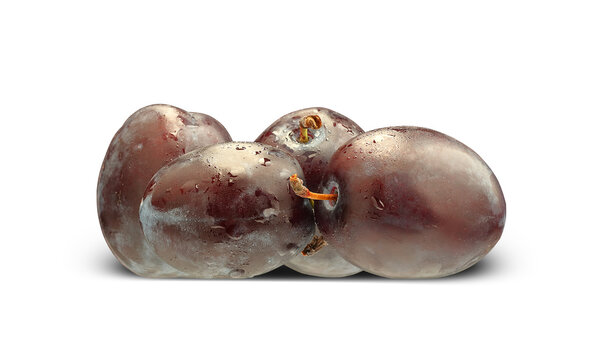 four plums side by side