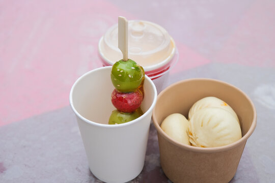 Tang Hu Lu, steam dumplings on the street fast food table in asian market