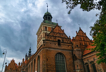 Obraz premium Brick gothic St. Bridget's Basilica, Gdansk