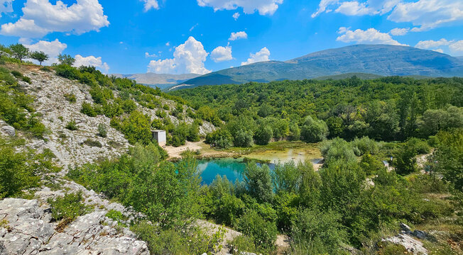 Wonderful, mystical photos of a spring in Cetina, Croatia, which looks like a blue eye set against the landscape 