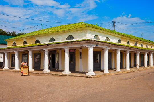 Gostiny Dvor trading rows, Kostroma