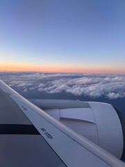 飛行機と空と雲と © 弘 町田