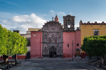 Obraz premium Facade of Our Lady of Health Temple in San Miguel de Allende, Guanajuato, Mexico