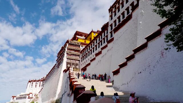 Potala Palace, old seat of government of the Dalai Llama, Lhasa, Tibet