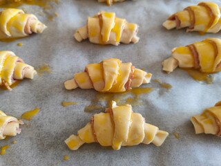 Préparation mini croissants  © Studio Catlady