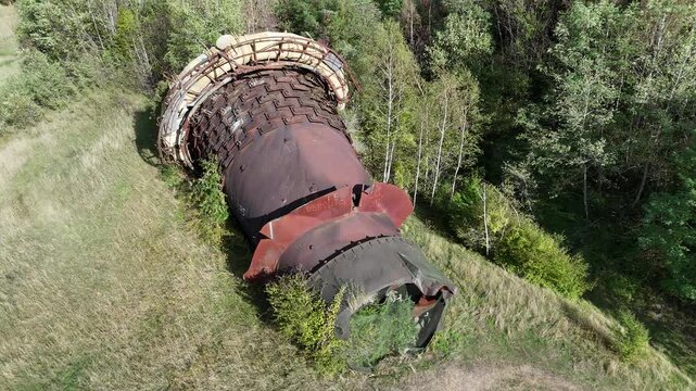 Les vestiges d'un haut-fourneau se trouvent toujours sur le practice du golf de Longwy, t&eacute;moignage du pass&eacute; sid&eacute;rurgique de la ville. En Meurthe-et-Moselle, Lorraine. France 2026