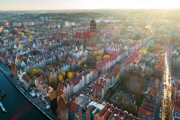 panorama miasta -Stare Miasto. Pomorskie © WojciechWojcik