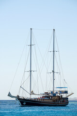 Photo of classic ship in the red sea © Tarek