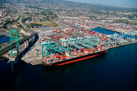 Container ship loaded with shipping containers