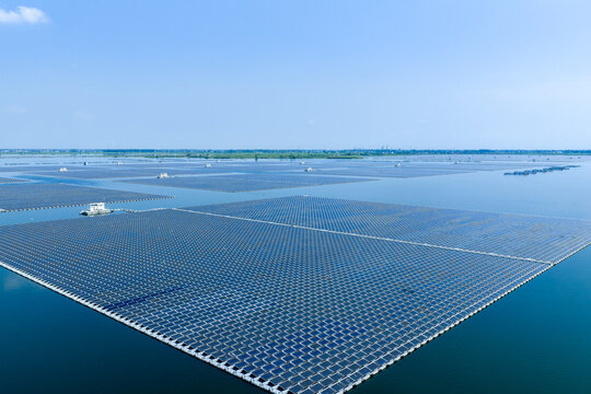 floating solar power station panels on water surface