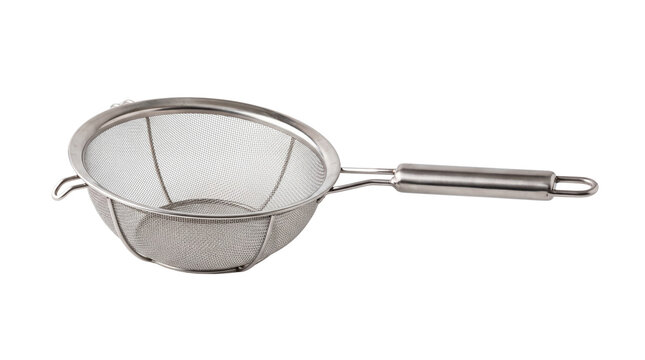 Stainless steel mesh strainer with long handle, professional kitchen colander for sifting and draining, silver metal wire sieve for cooking isolated PNG with Transparent Background