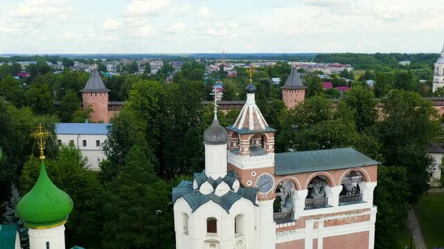 Suzdal, Russia. Flight. The Saviour Monastery of St. Euthymius. Cathedral of the Transfiguration of the Lord in the Spaso-Evfimiev Monastery. Belfry. Drone footage, Departure of the camera