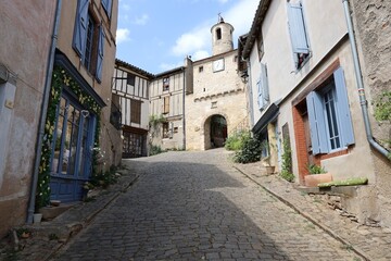 Fototapeta premium Ancienne porte de ville, village de Cordes sur Ciel, département du Tarn, France