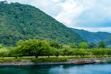 Fototapeta premium Nishiki River and Iwakuni Castle on Mountain Iwakuni Yamaguchi Japan