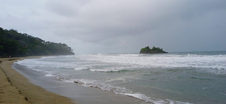 Costa Rica, Lim&oacute;n, playa Cocles
