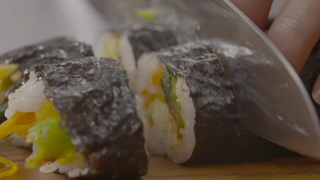 김밥 케이푸드 K푸드 김 밥 김발 김밥발 김밥만들기 한국음식 한식 분식 간식 도시락 소풍 야풍 식재료 요리 조리 가정식 식사 한끼 간편식 쌀 참기름