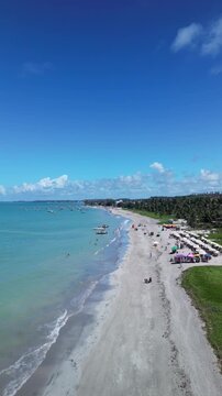 Praia de Antunes em Maragogi, destino paradis&iacute;aco conhecido como Caribe Brasileiro por seu mar azul, calmo e cristalino em Alagoas