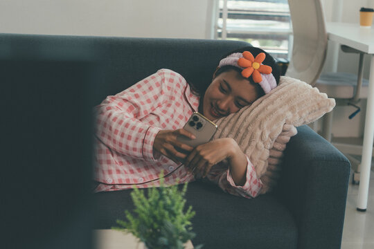 Woman enjoying life at home, promoting healthy eating, wellness, and a balanced lifestyle. Concept of natural nutrition, mindfulness, and modern healthy living.