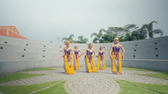 Beautiful Cultural Dance Performance in Circular Garden Plaza