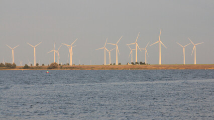 Wind turbines © hadot