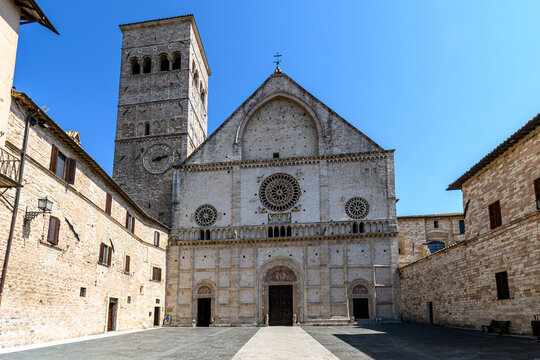 Assisi, cattedrale di San Rufino