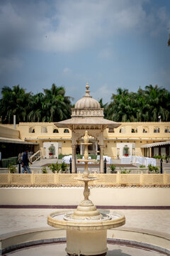 templos,palacios y edificios importantes de la india