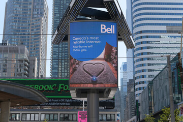 Obraz premium Bell Canada digital advertisement at Sankofa Square, Toronto