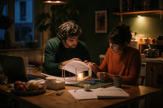 First Prototype at Kitchen Table for Startup Founders, Product Validation and Early Business Development