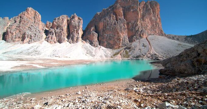  Fantastic Dolomite lake of Antermoia