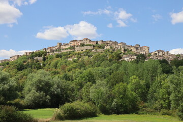 Fototapeta premium Vue d'ensemble du village, village de Cordes sur Ciel, département du Tarn, France