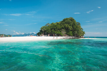 Fototapeta premium Natural scenery of islands, seaside and sandy beach in Krabi, Thailand