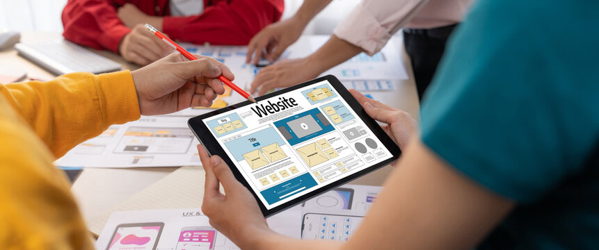 Website design software provide brisk template for online retail business and e-commerce