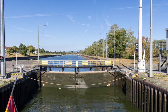 river lock on river Main in Kostheim, Hesse, Germany, with closed sluice