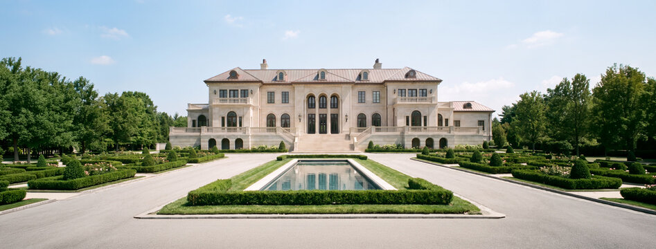 Manoir luxueux et son jardin magnifique