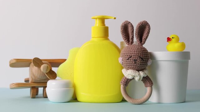 Adorable and delightful Baby Bath Essentials in a cheerful and bright shade 