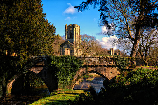 Fountains Abbey Historic Ruins and Medieval Architecture in North Yorkshire, England