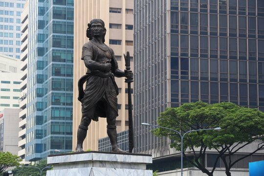 MANILA, PHILIPPINES - DECEMBER 7, 2017: Sultan Kudarat statue at Makati Avenue in Makati City, Metro Manila, Philippines. The public space sculpture was created by Jose M. Mendoza in 1973.