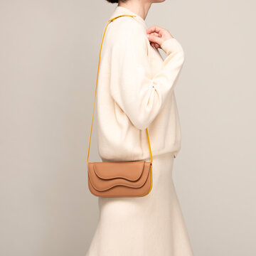 Minimal Beige Outfit With Leather Handbag