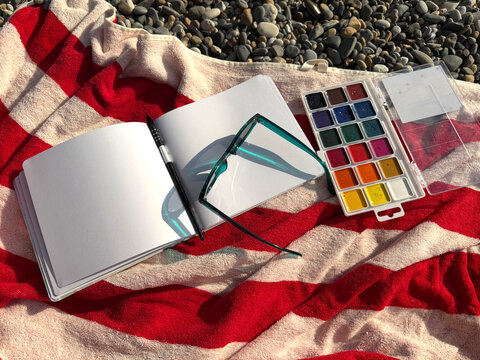 Ready for sketching on the beach
