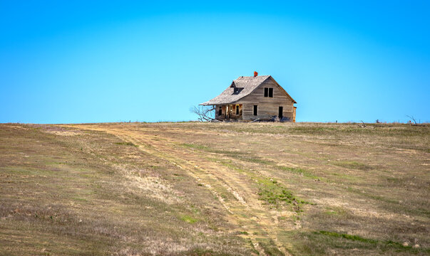 Abandoned old home on the Great Plain Prairie