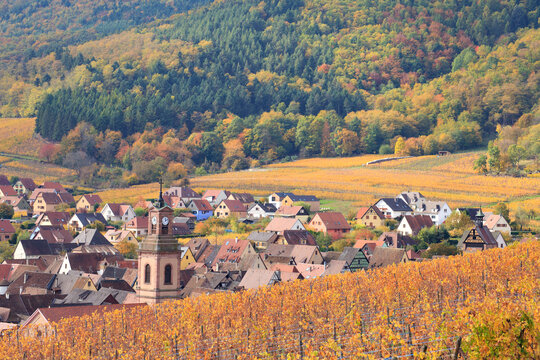 Riquewihr, village d'Alsace en automne