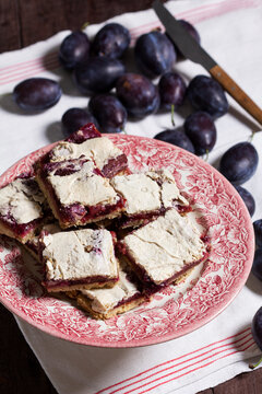 Plum Pie with Nut Shortcrust Pastry and Meringue