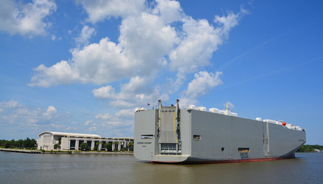 SAVANNAH GEORGIA USA: Vessel DURBAN HIGHWAY is a vehicles carrier built in 2011 and currently sailing under the flag of Panama.