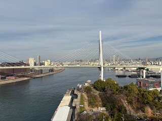 Obraz premium bridge over the river