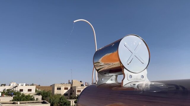 Rooftop Solar Water Heater System with Vacuum Tubes