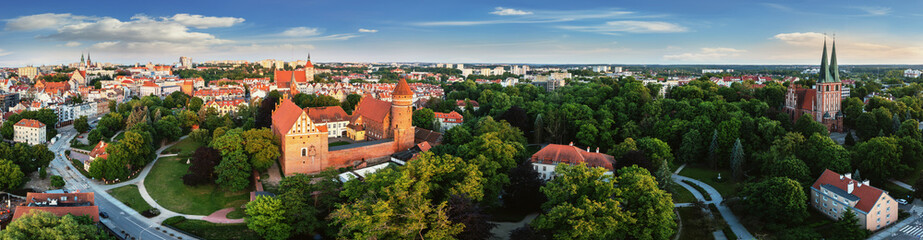 Widok z lotu ptaka na miasto Olsztyn. © Janusz Lipiński