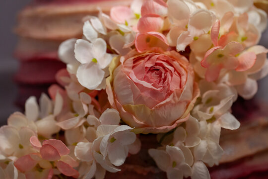 Elegant Bridal Bouquet with Soft Pink Rose and Delicate White Hydrangea Blossoms in Romantic Wedding Floral Arrangement