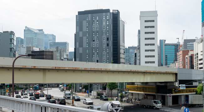東京高速道路KK線の風景　廃止された高速道路と銀座蓬莱橋周辺の街並み