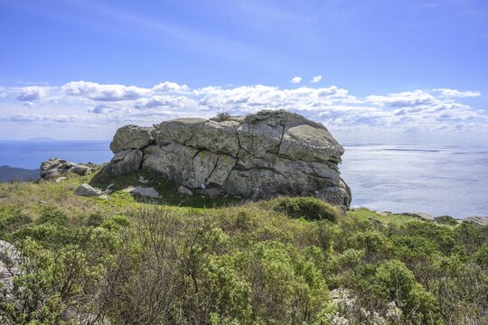 Petramurata rock formations and shepherd's hut called Caprile, Campo nell'Elba, province of Livorno, Italy