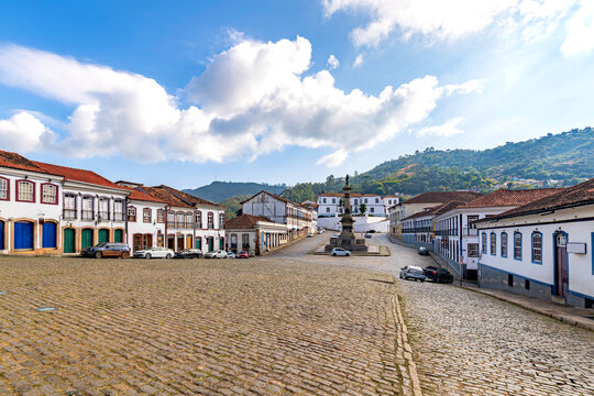 Tiradentes Square, with its historic buildings, in the city of Ouro Preto, Minas Gerais.